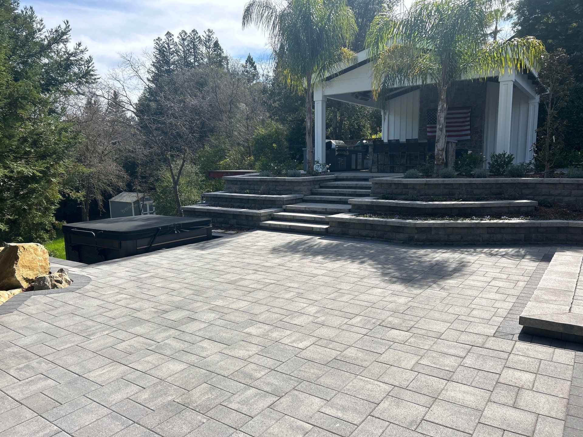 Outdoor element photo 10